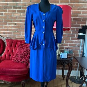Beautiful vintage royal blue dress 💙